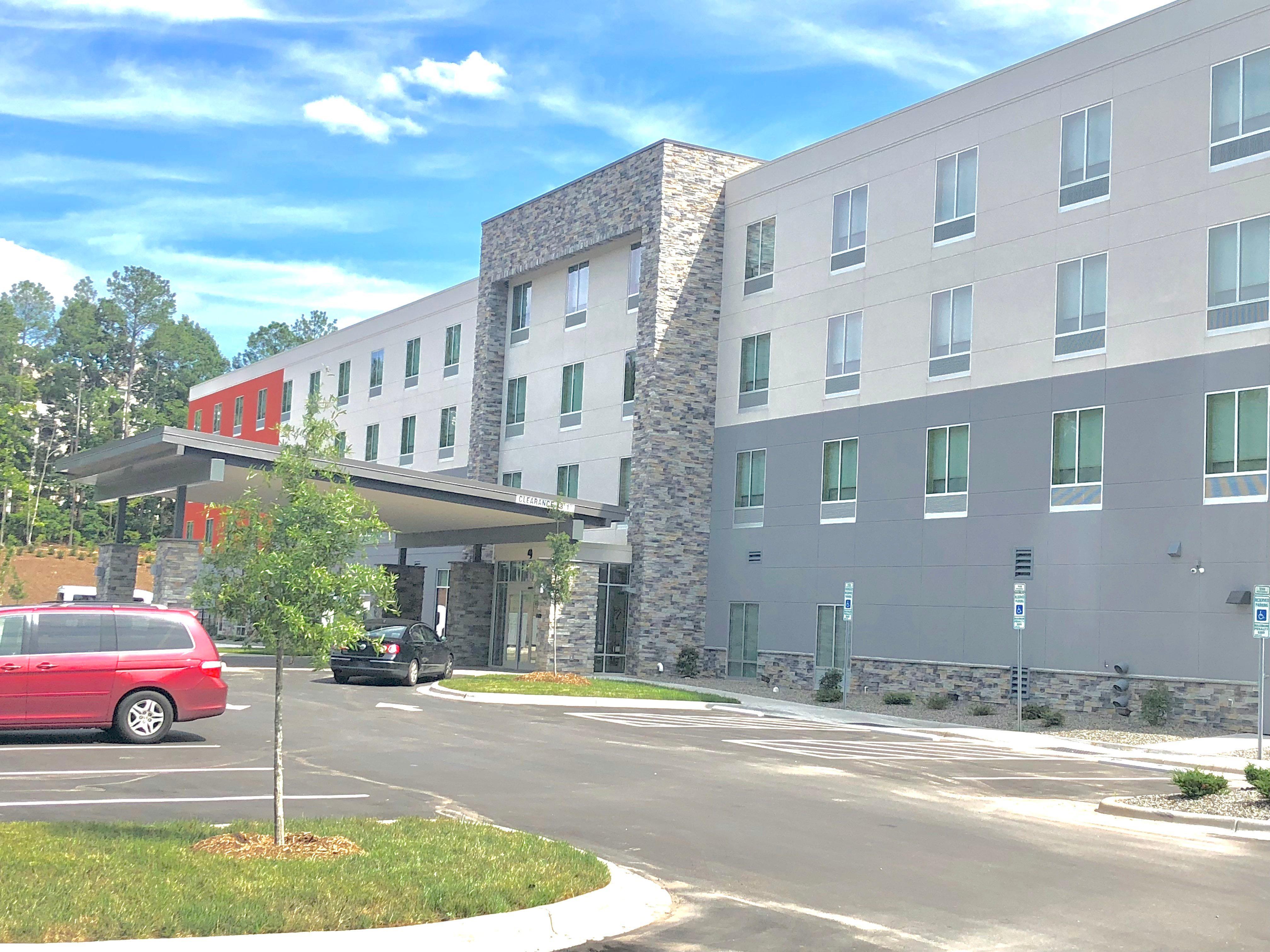 Holiday Inn Express & Suites Raleigh Airport - Brier Creek By Ihg Екстер'єр фото