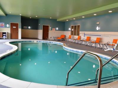 Holiday Inn Express & Suites Raleigh Airport - Brier Creek By Ihg Екстер'єр фото